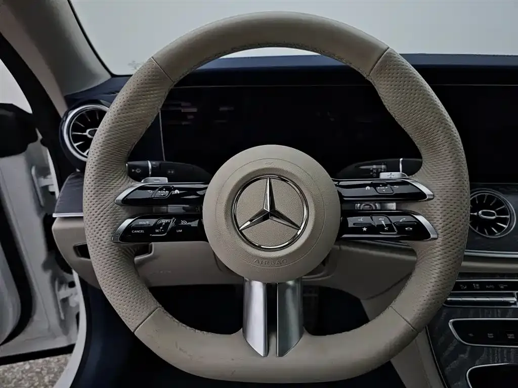 Mercedes-Benz E-Class (Import) — фото 7
