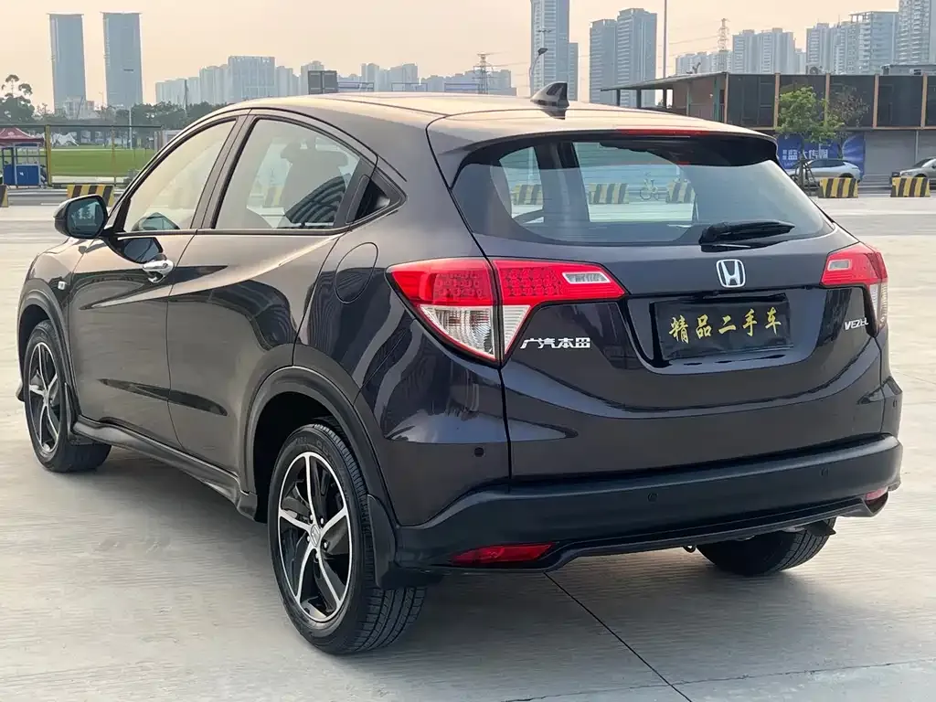 Honda Vezel — фото 7