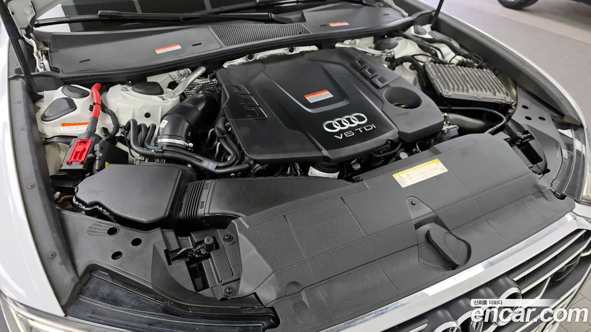 Audi A6 — фото 10