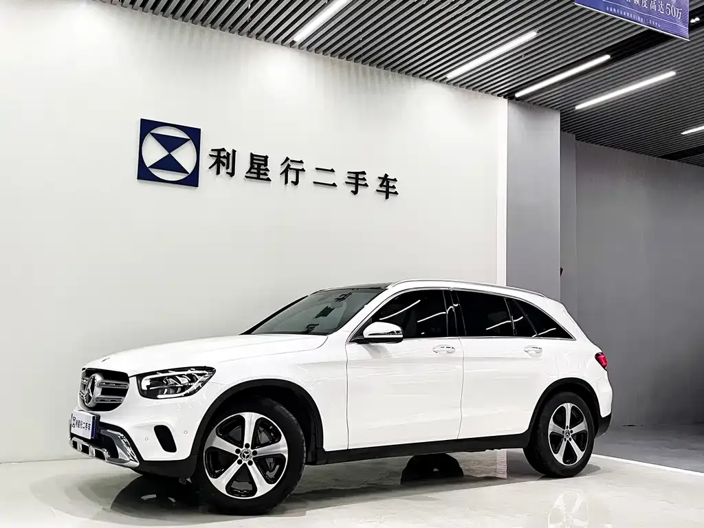 Mercedes-Benz GLC — фото 1
