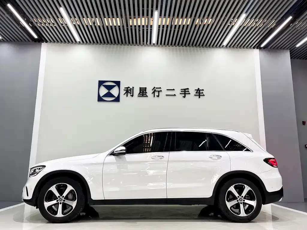Mercedes-Benz GLC — фото 2