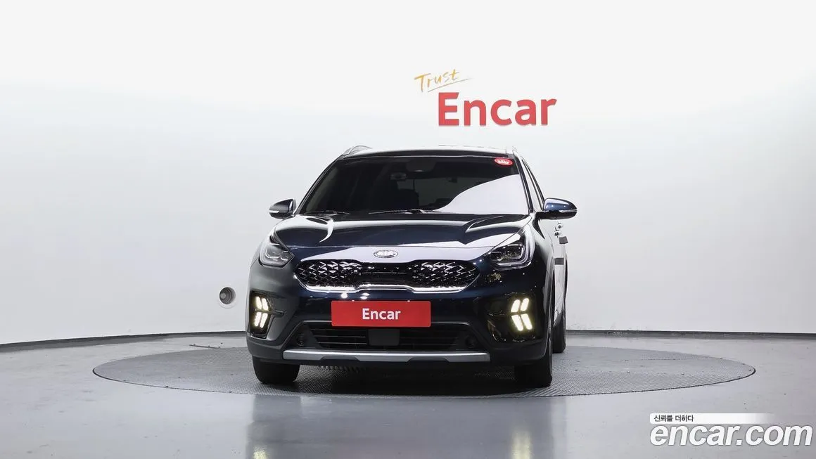Kia Niro 2021 из KR, фото 2