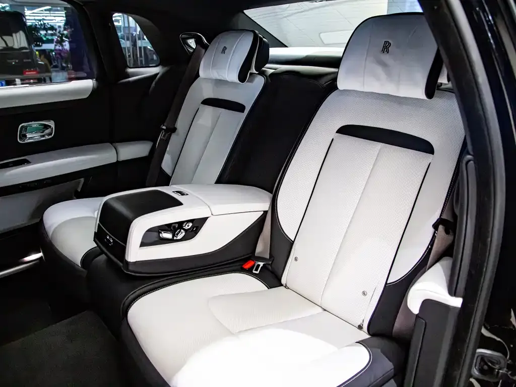 Rolls-Royce Ghost 2021 из CN, фото 8