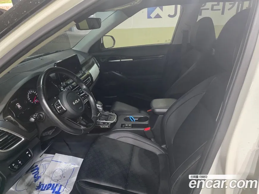Kia Seltos 2023 из KR, фото 2
