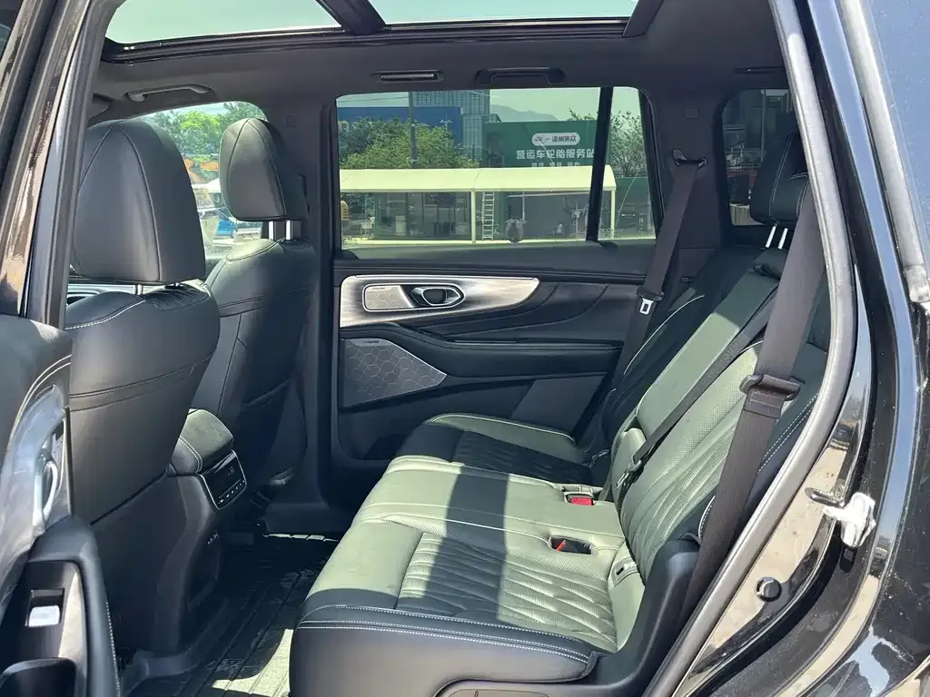 GAC Motor Trumpchi GS8 — фото 2