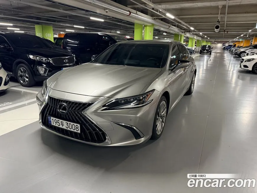 Lexus ES 2023 из KR, фото 4