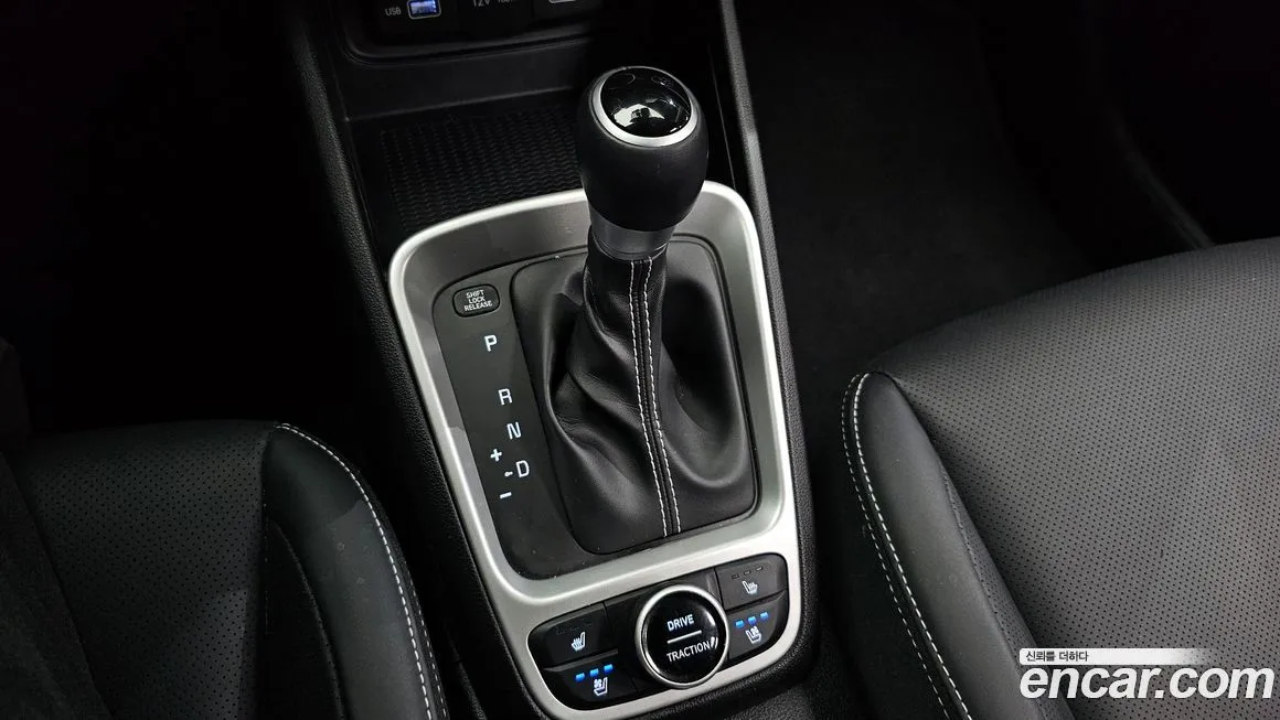 Hyundai Venue 2022 из KR, фото 8