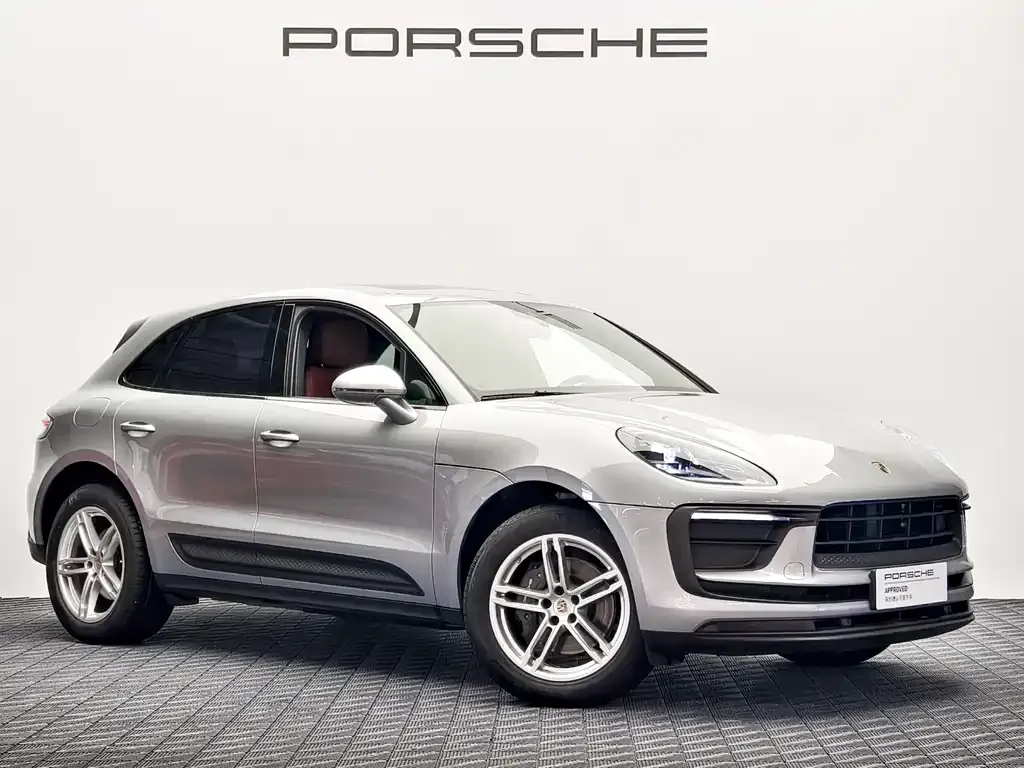 Porsche Macan — фото 1
