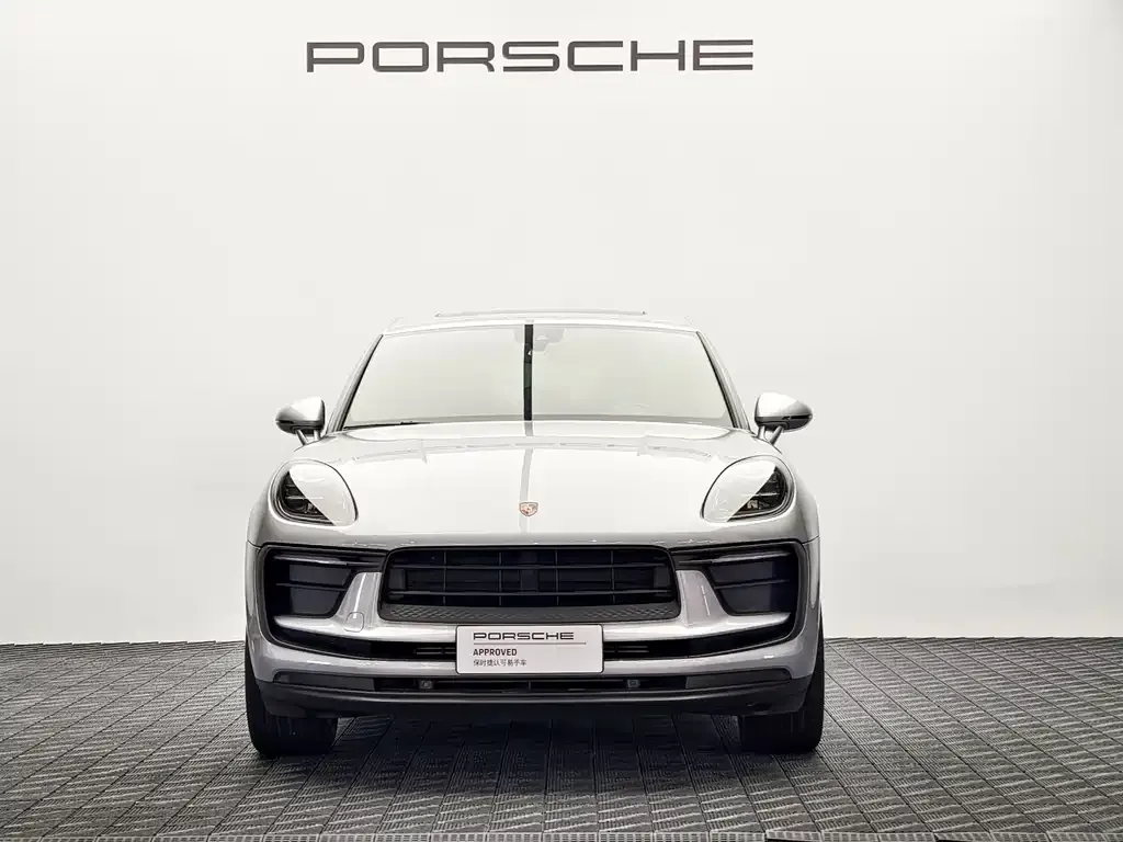 Porsche Macan — фото 10