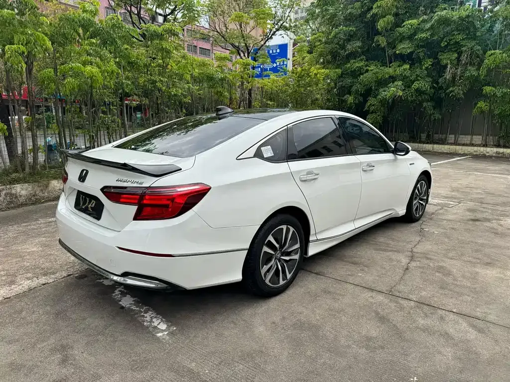 Honda Inspire — фото 5