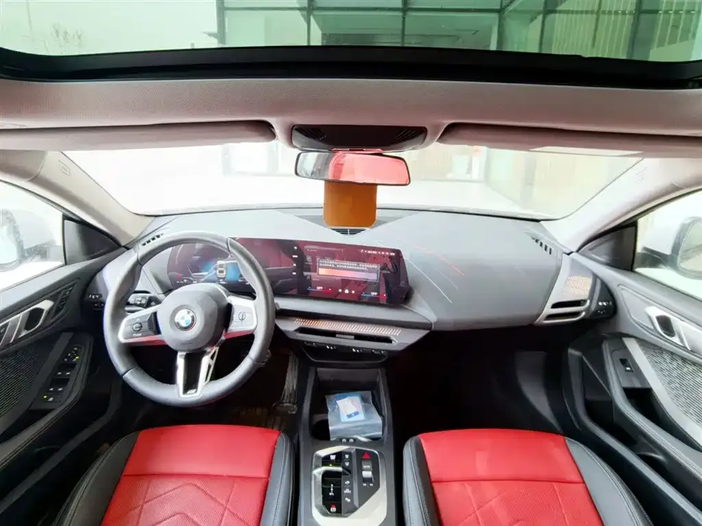 BMW 2 Series 2025 из CN, фото 4