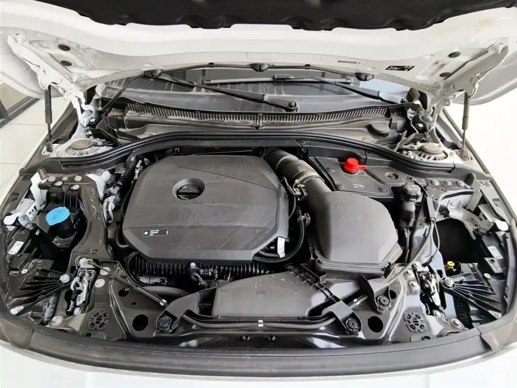 BMW 2 Series 2025 из CN, фото 6
