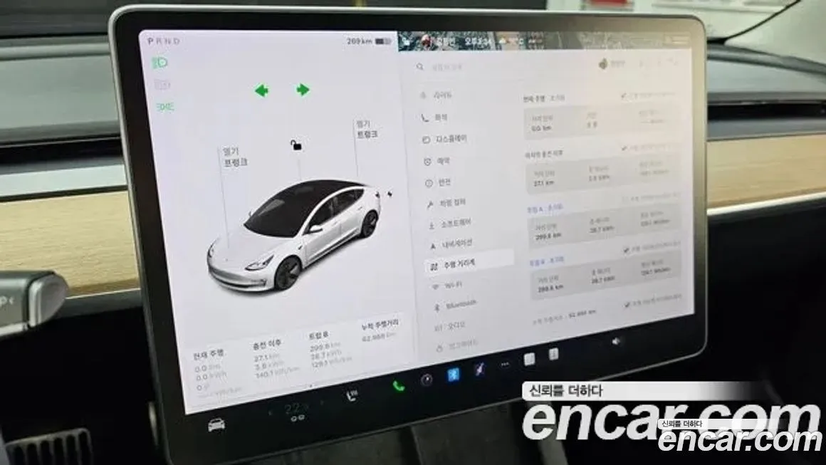 Tesla Model 3 — фото 4
