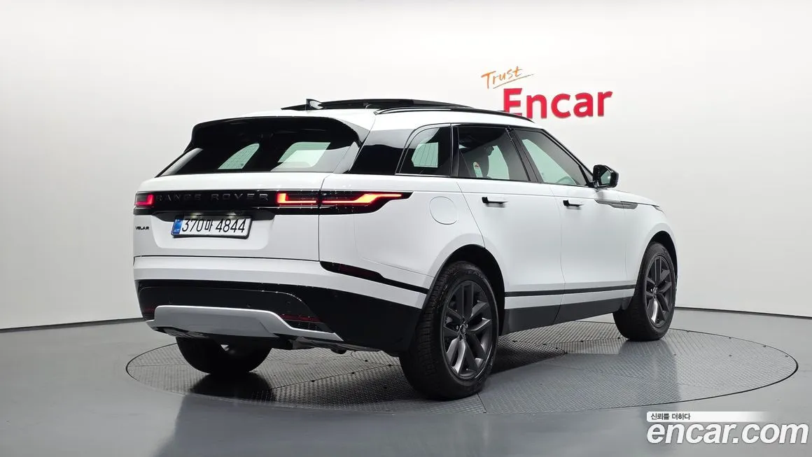 Land Rover Range Rover Velar 2026 из KR, фото 7