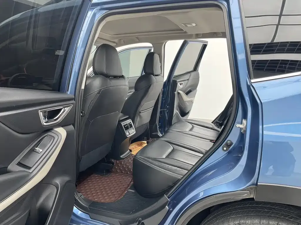Subaru Forester 2022 из CN, фото 6