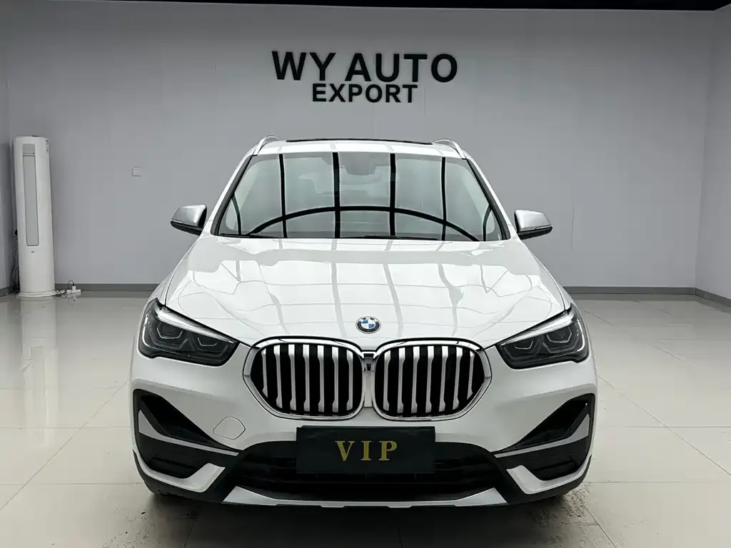 BMW X1 — фото 2