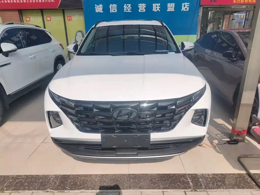 Hyundai Tucson — фото 9