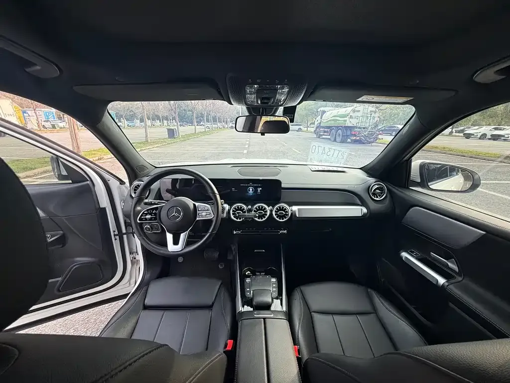 Mercedes-Benz GLB 2023 из CN, фото 4