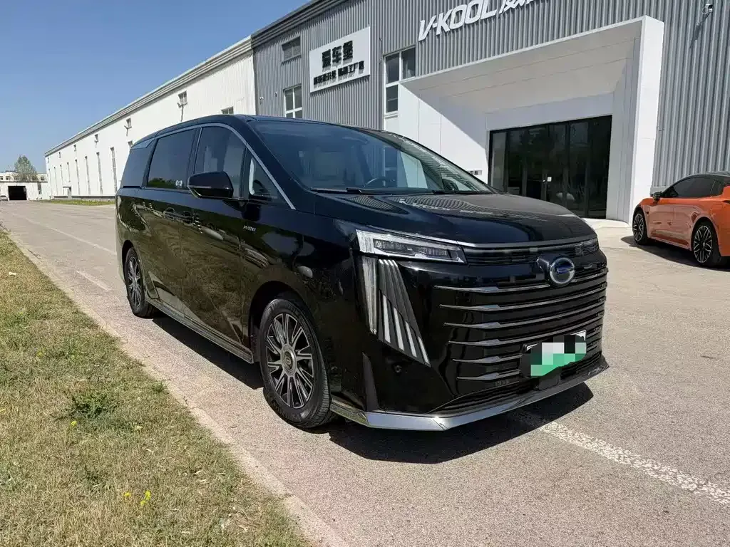 GAC Motor Trumpchi E9