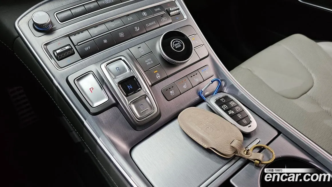 Hyundai Santafe — фото 7