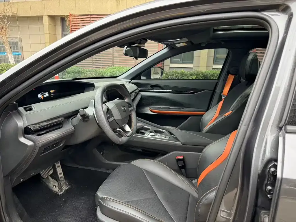 Changan UNI-V 2023 из CN, фото 7