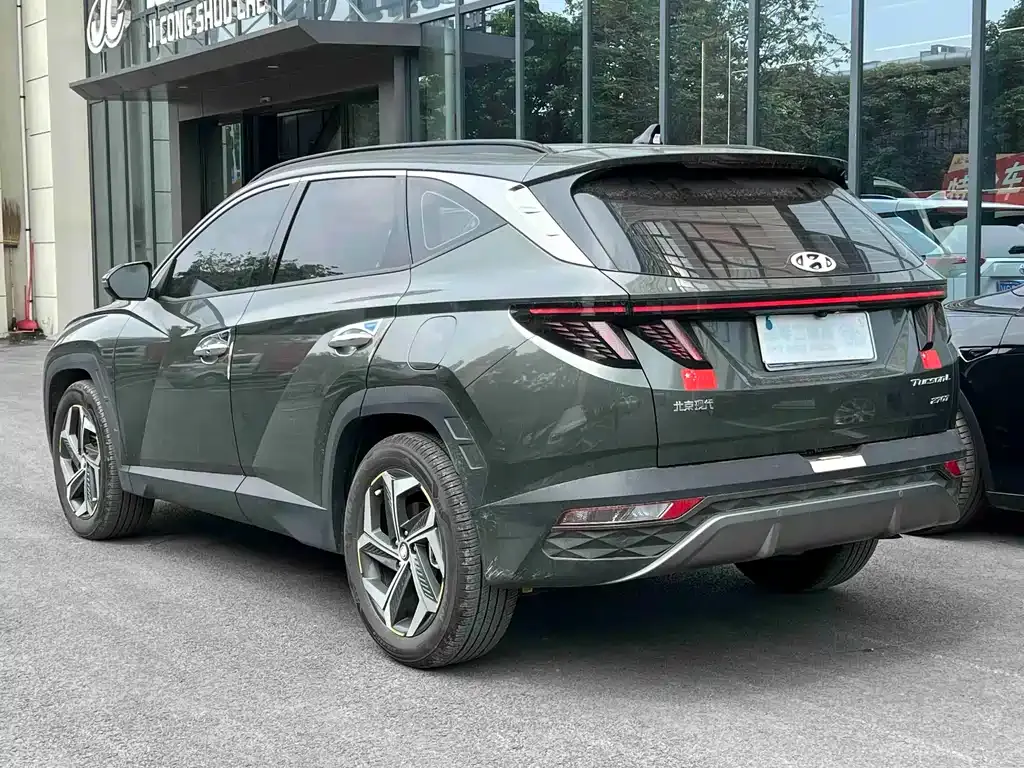 Hyundai Tucson — фото 5