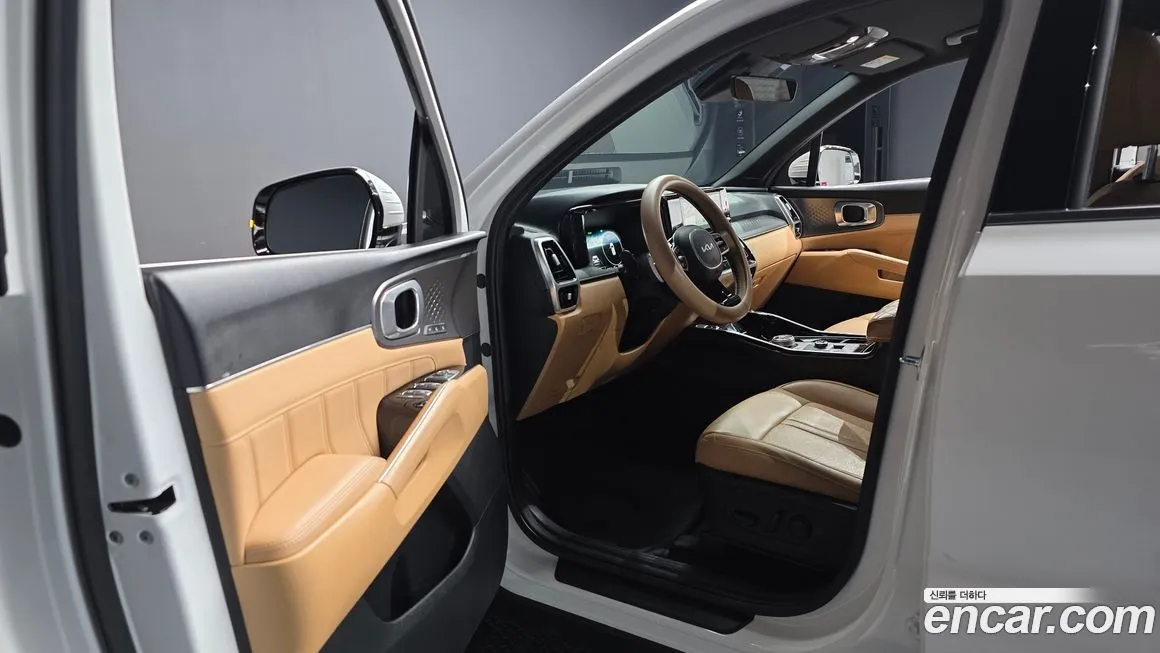 Kia Sorento — фото 7