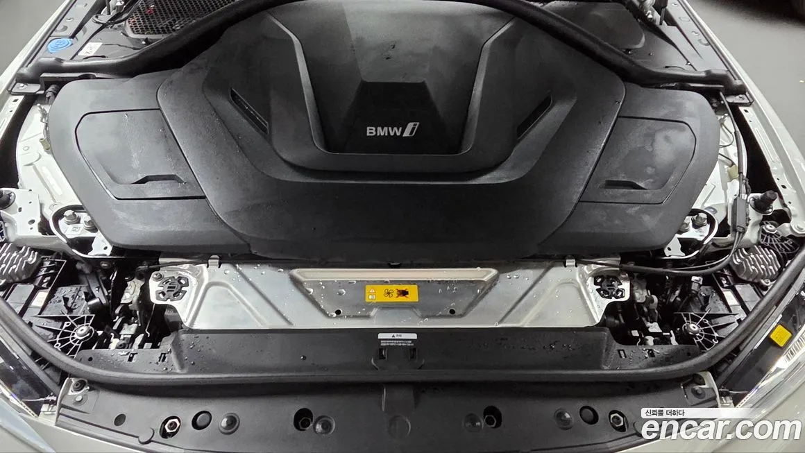 BMW i4 2024 из KR, фото 9