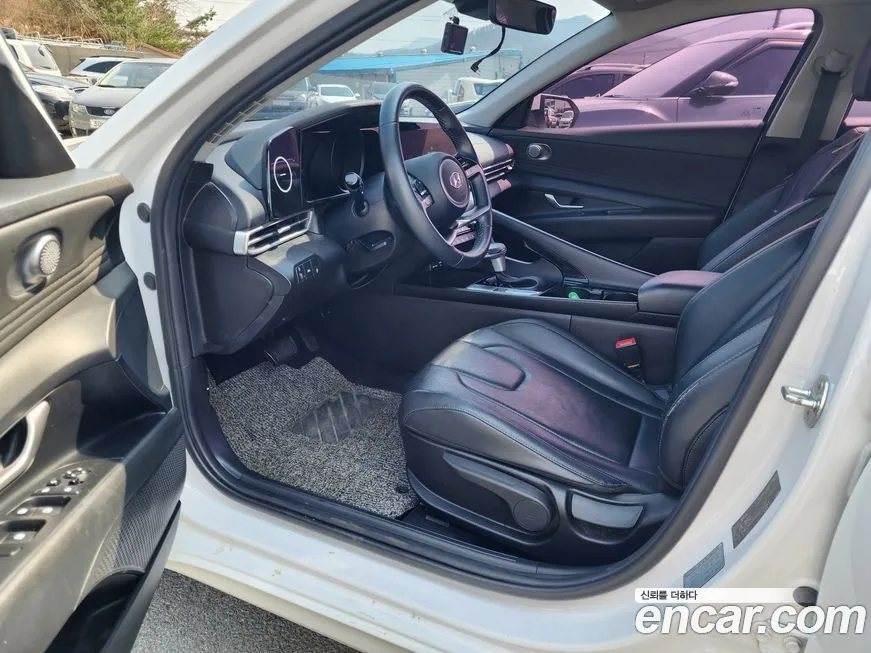 Hyundai AVANTE — фото 4