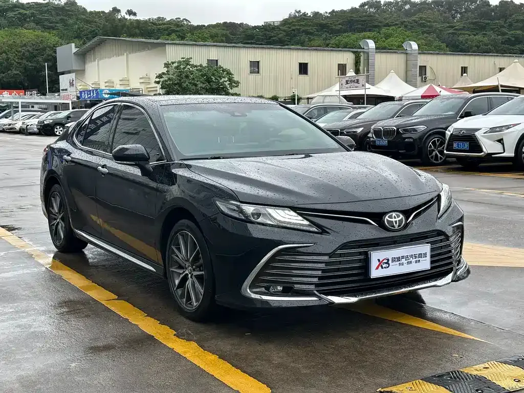 Toyota Camry 2023 из CN, фото 10