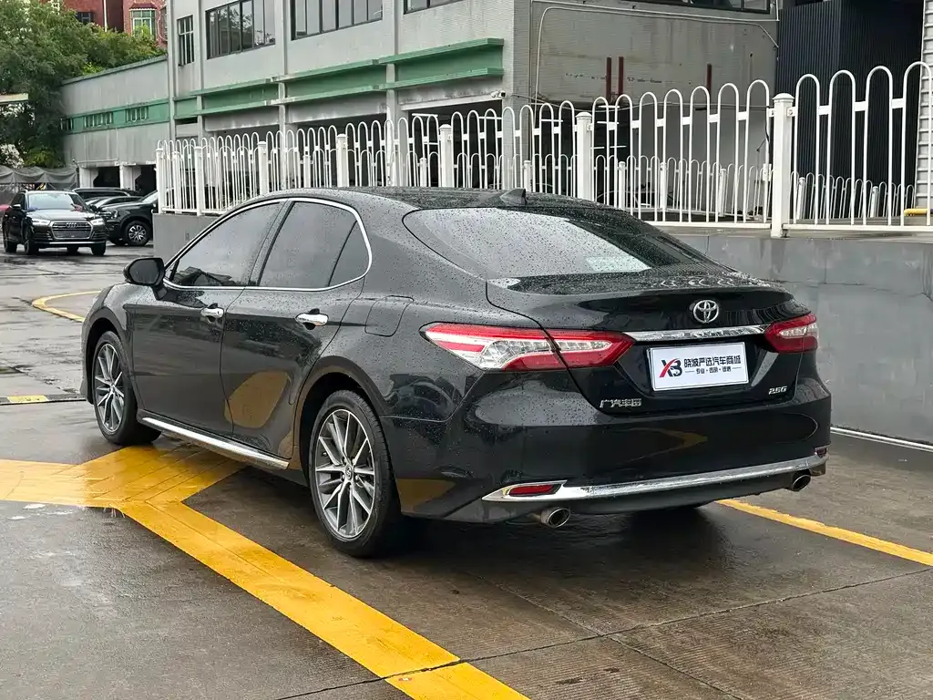 Toyota Camry 2023 из CN, фото 6