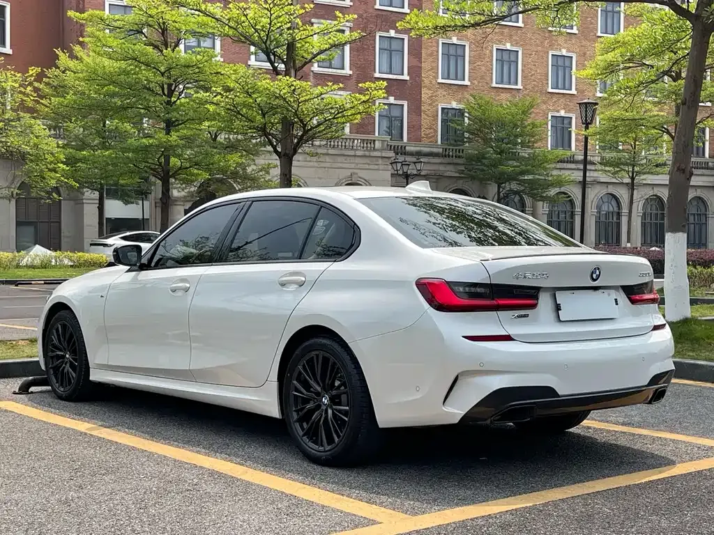 BMW 3 Series — фото 10