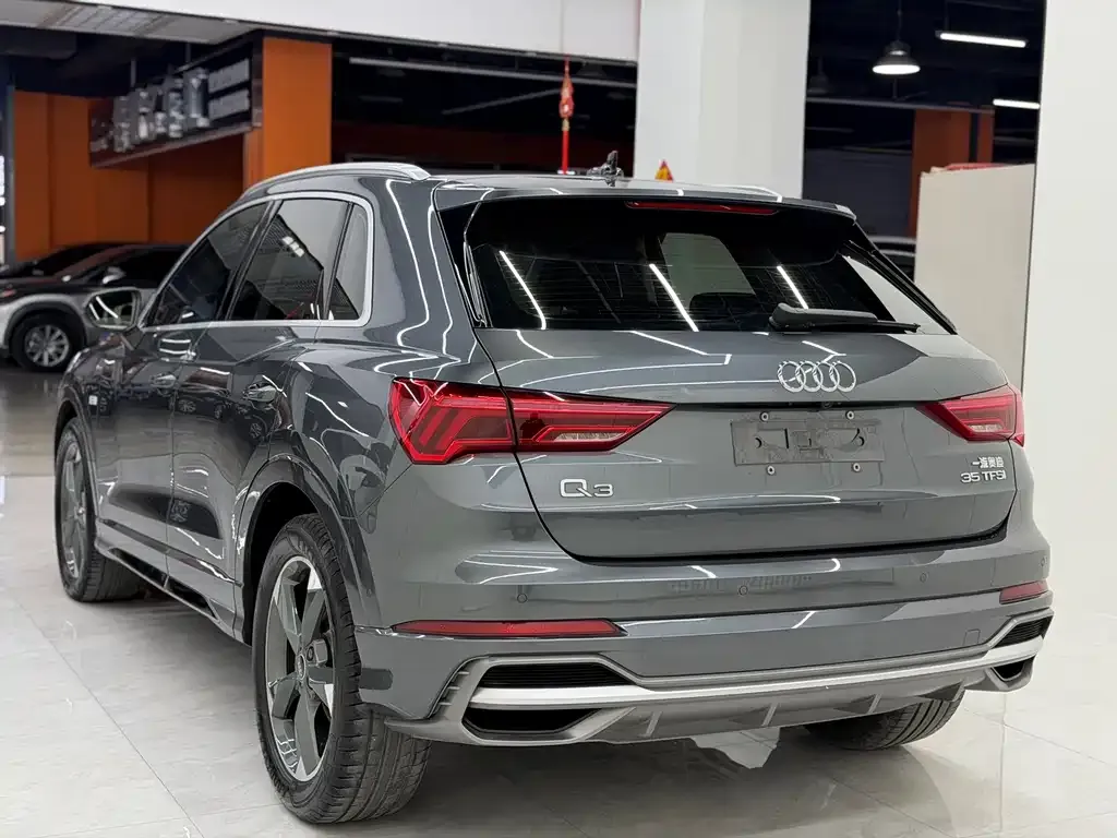 Audi Q3 — фото 4