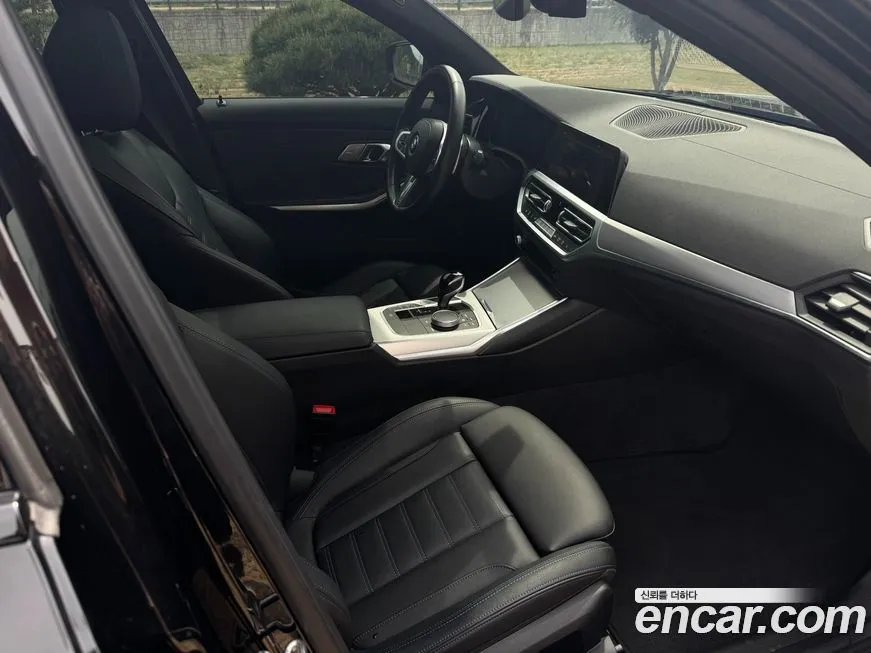 BMW 3-Series 2022 из KR, фото 2
