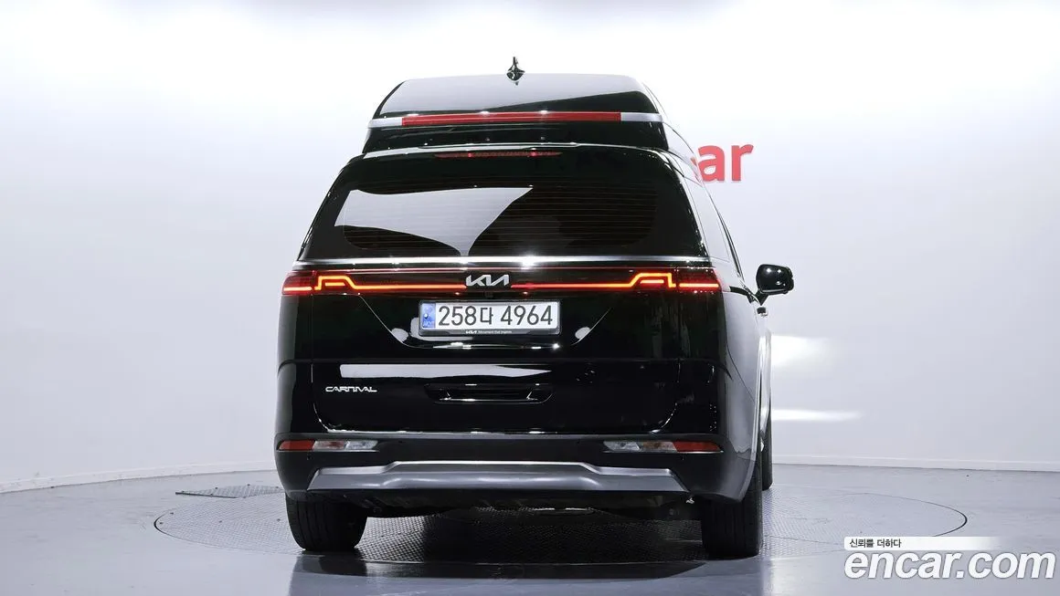 Kia Carnival 2023 из KR, фото 4