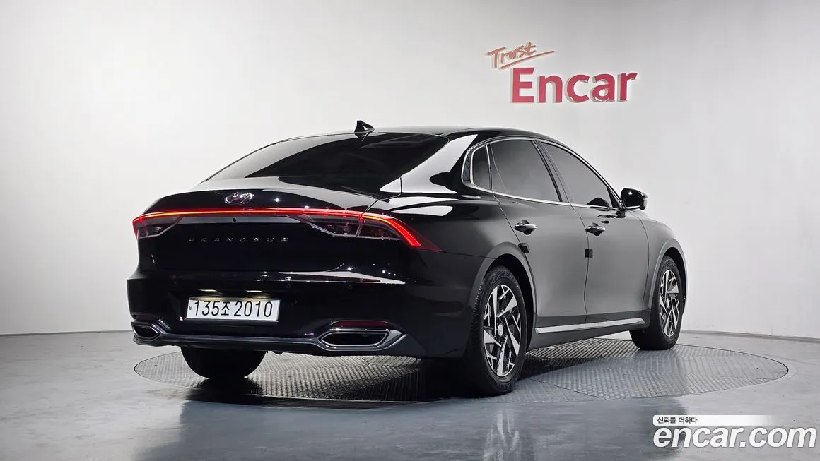 Hyundai Grandeur 2022 из KR, фото 5