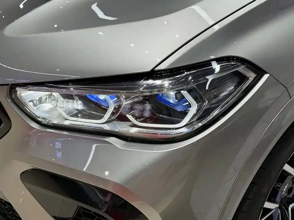 BMW X6 M 2023 из CN, фото 3