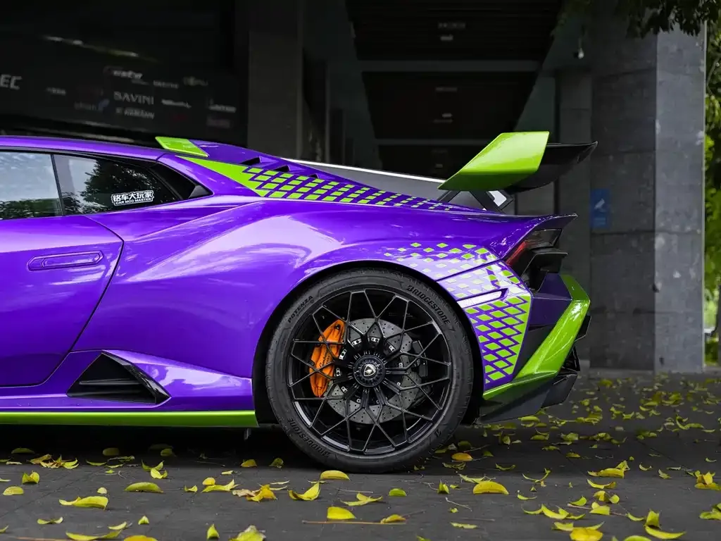 Lamborghini Huracan — фото 7