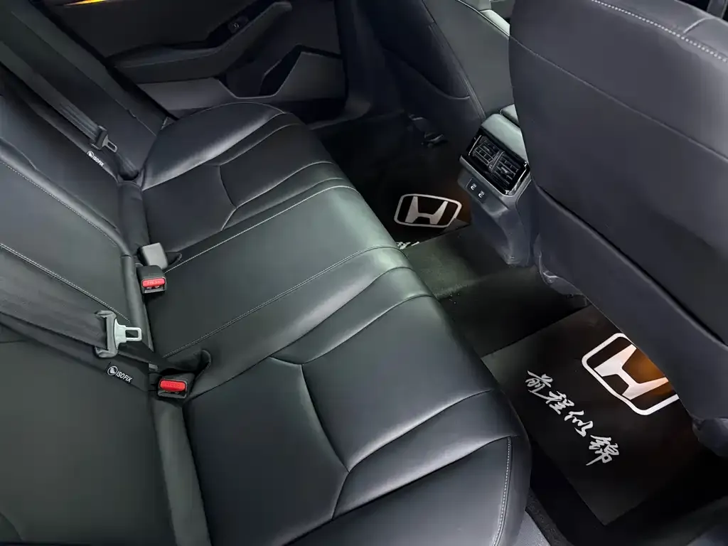 Honda Accord 2024 из CN, фото 3