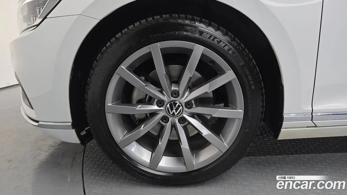 Volkswagen Passat 2022 из KR, фото 8