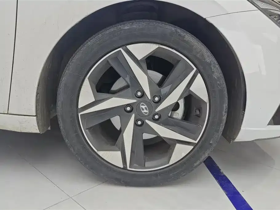 Hyundai Elantra 2021 из CN, фото 4