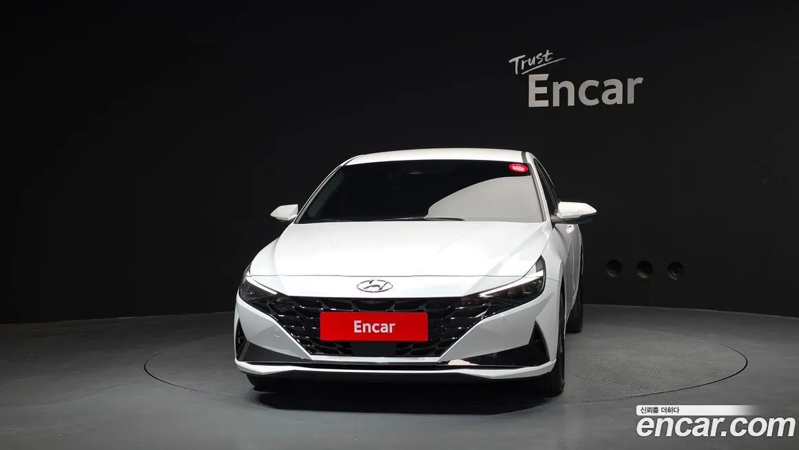 Hyundai AVANTE — фото 4