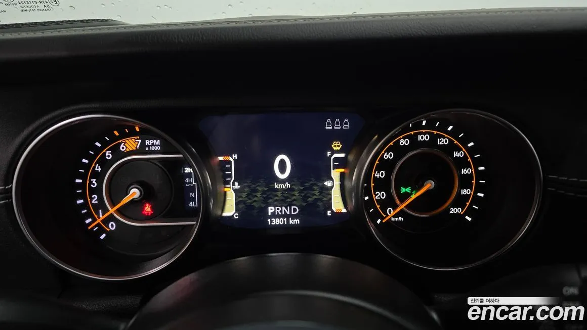 Jeep Wrangler 2021 из KR, фото 6
