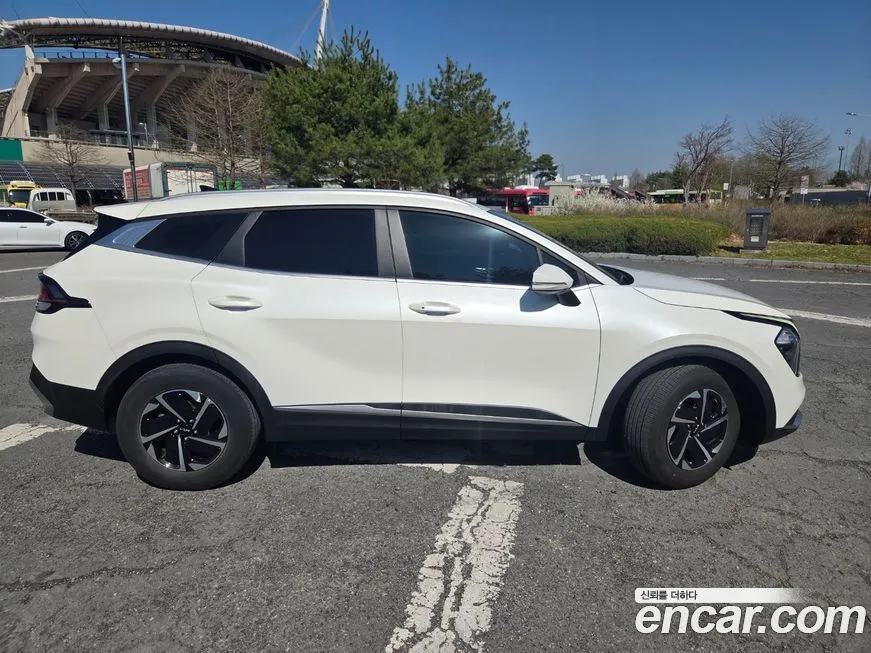 Kia Sportage — фото 5