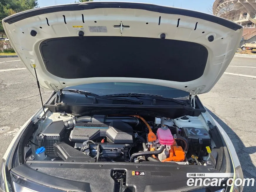 Kia Sportage — фото 10