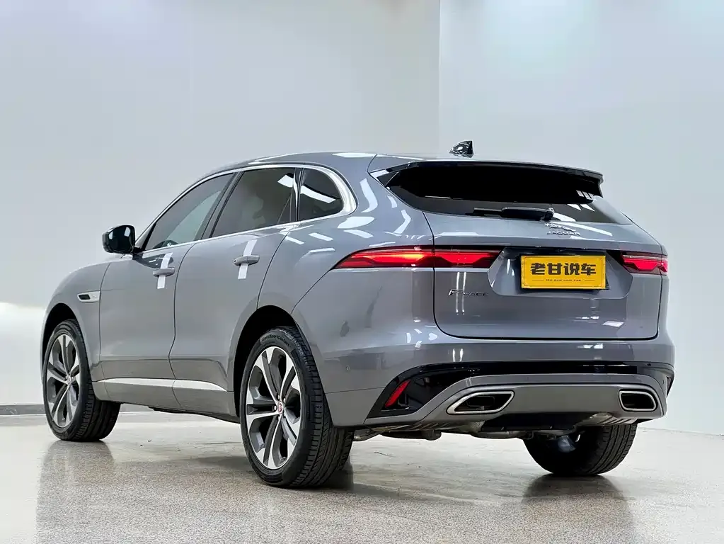 Jaguar F-PACE — фото 5