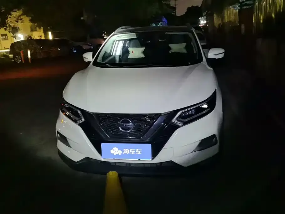 Nissan Qashqai — фото 4
