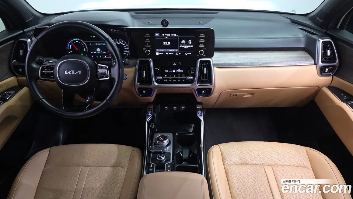 Kia Sorento — фото 7