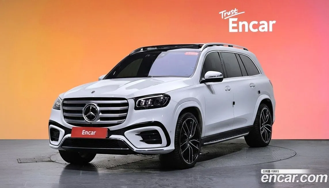 Mercedes-Benz GLS-Class — фото 1
