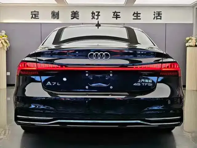 Audi A7L — фото 4